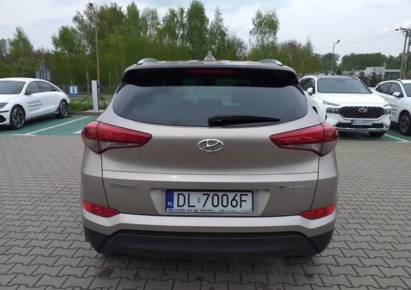 Hyundai Tucson cena 76900 przebieg: 151300, rok produkcji 2018 z Łęczyca małe 137